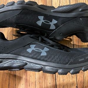 Under Armour, Charged Assert